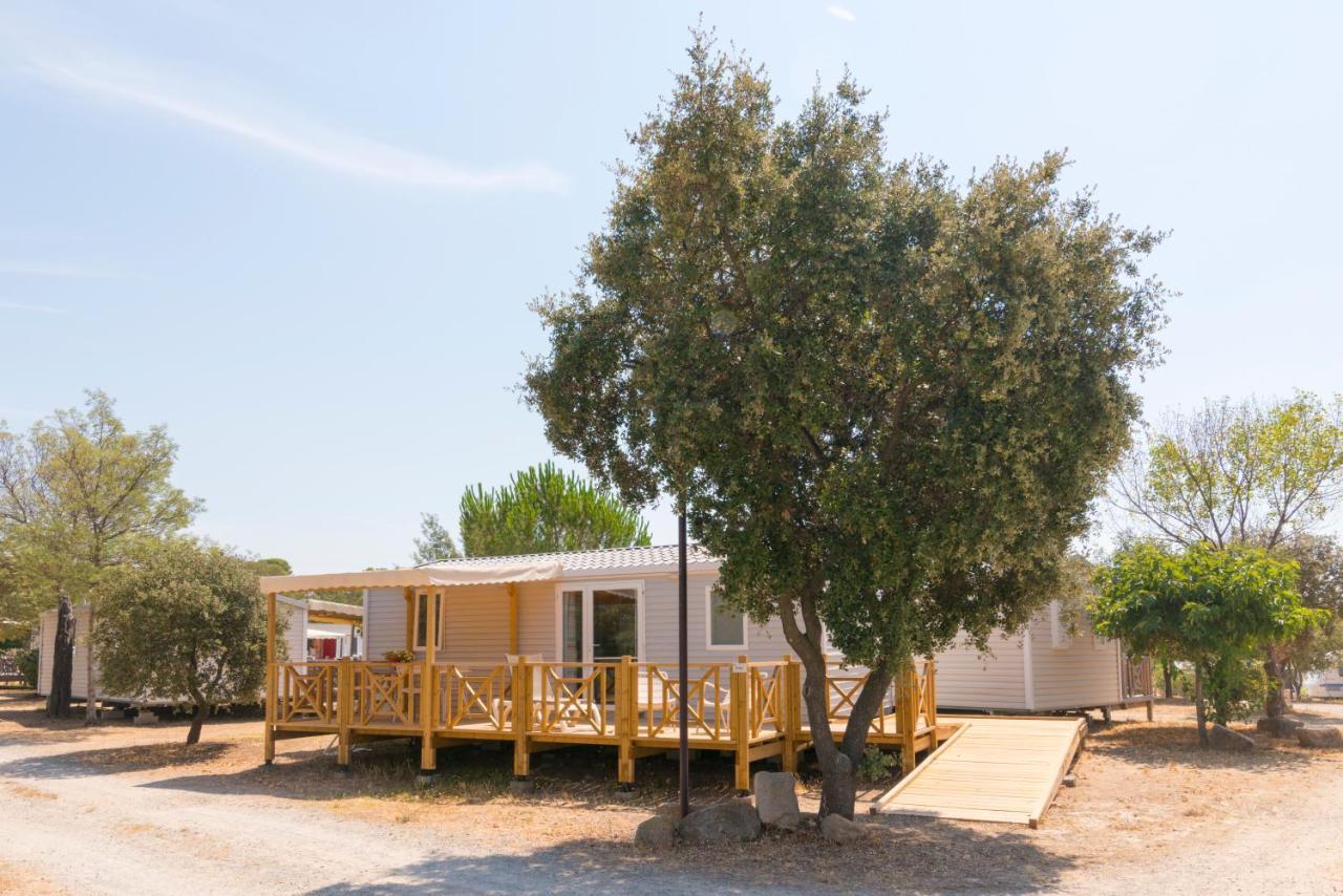 Camping Rcn Domaine De La Noguiere Le Muy Zimmer foto