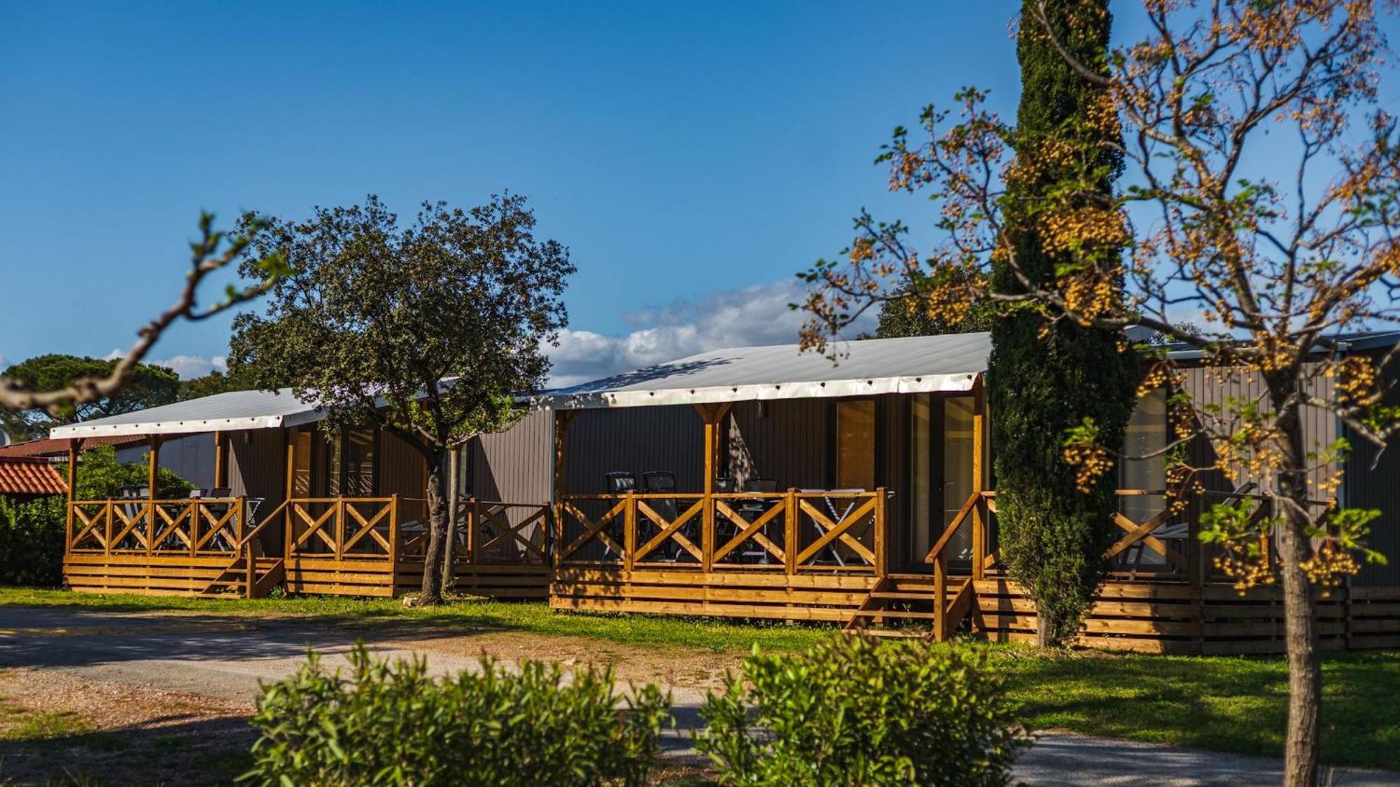 Camping Rcn Domaine De La Noguiere Le Muy Exterior foto